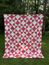 Load image into Gallery viewer, red - old mill wheel quilt
