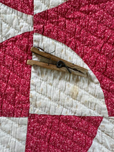 Load image into Gallery viewer, red - old mill wheel quilt
