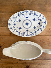 Load image into Gallery viewer, english floral ironstone gravy boat
