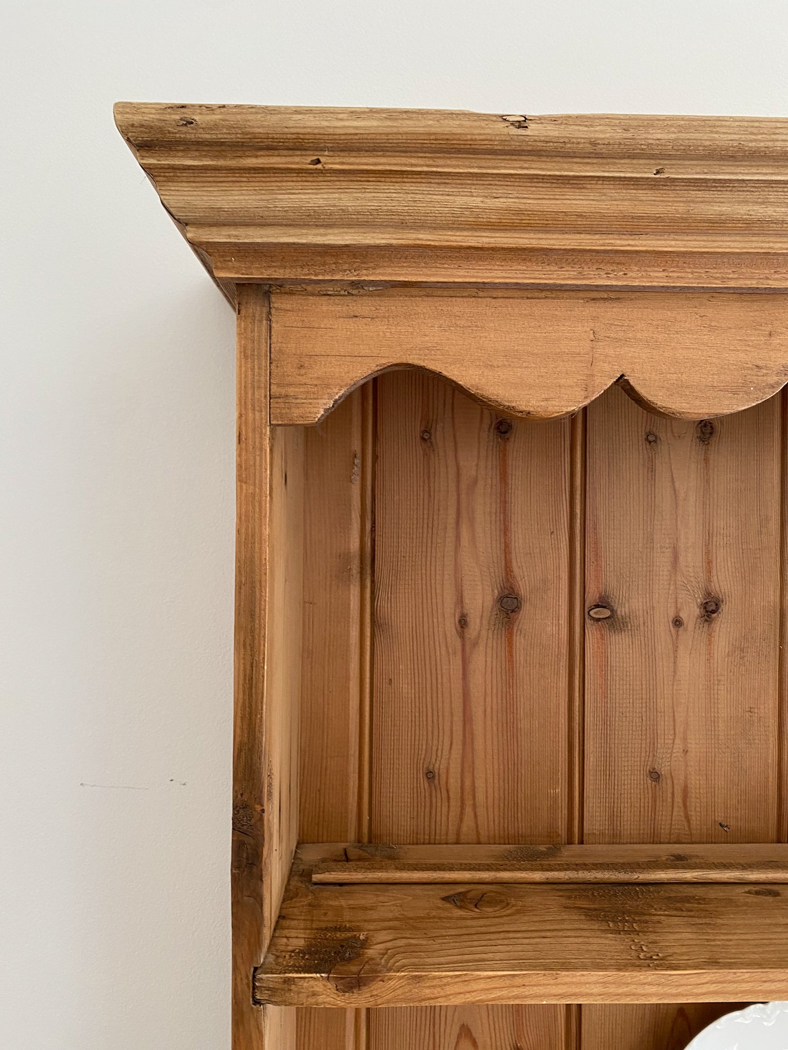 antique pine plate rack with scalloped detailing Twice Dear